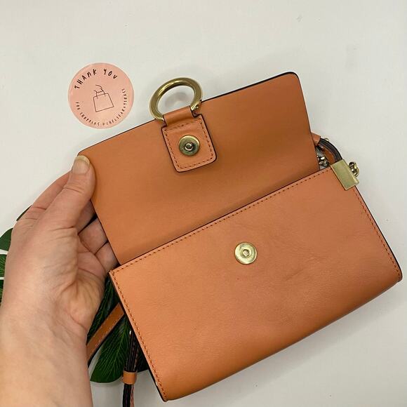 Chloe Mini Faye WOC Wallet on Chain Leather Crossbody Bag Purse Chloé Micro - Picture 6 of 12